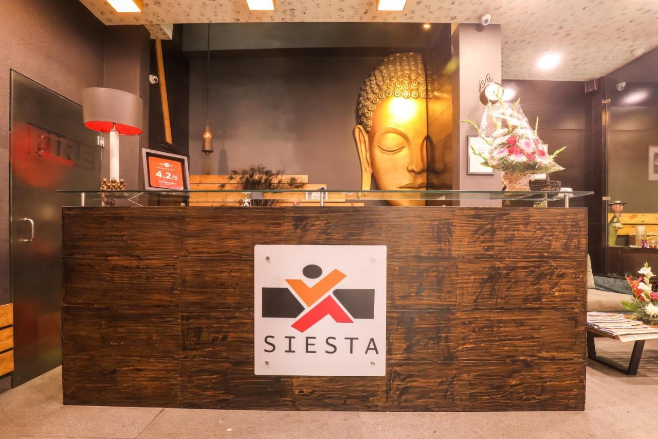 Hotel Siesta Basil - Okhla à New Delhi Extérieur photo